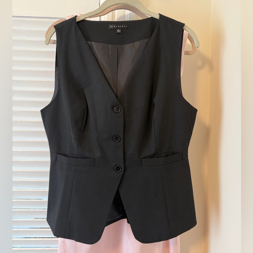 Blue Blush Elegant Black Vest